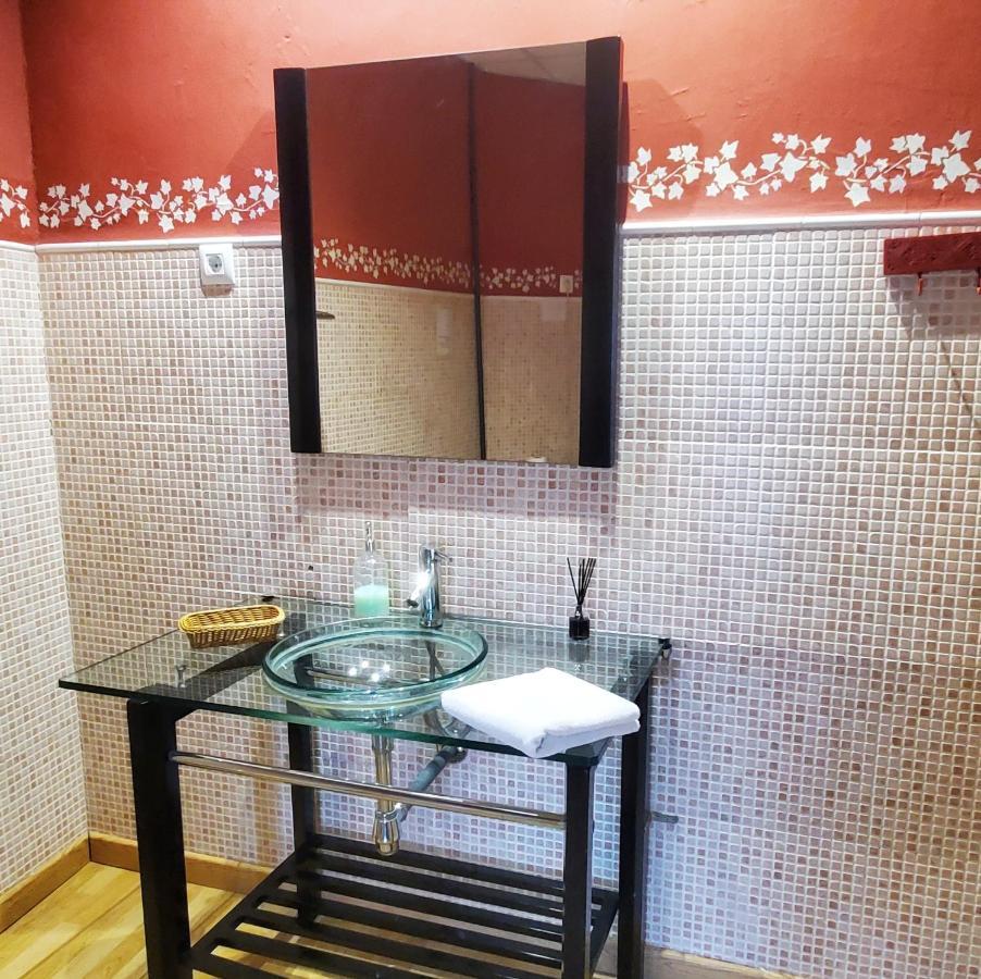 Hostal Martes Caceres Plaza Mayor - Tercer Piso Sin Ascensor מראה חיצוני תמונה